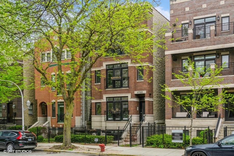 2733 N Southport Ave. #2, Chicago, IL 60614