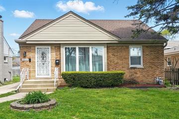 5222 Wright Ter., Skokie, IL 60077