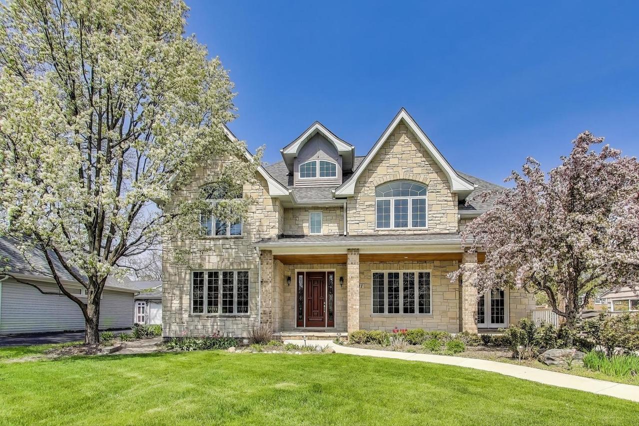 511 W 56th St., Hinsdale, IL 60521