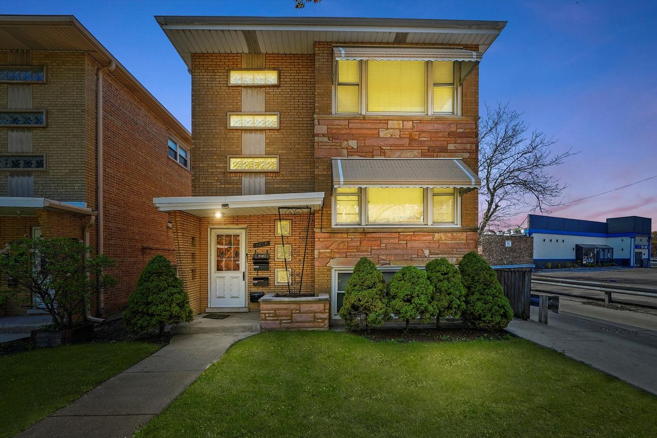 3408 Cuyler Ave., Berwyn, IL 60402