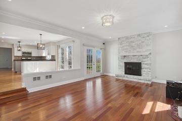 259 Adler Dr., Libertyville, IL 60048