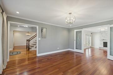 259 Adler Dr., Libertyville, IL 60048