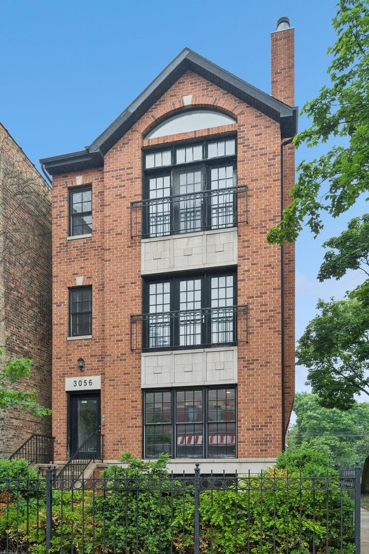 3056 N Sheffield Ave. #3, Chicago, IL 60657