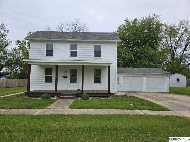 237 N Marion St., Carthage, IL 62321