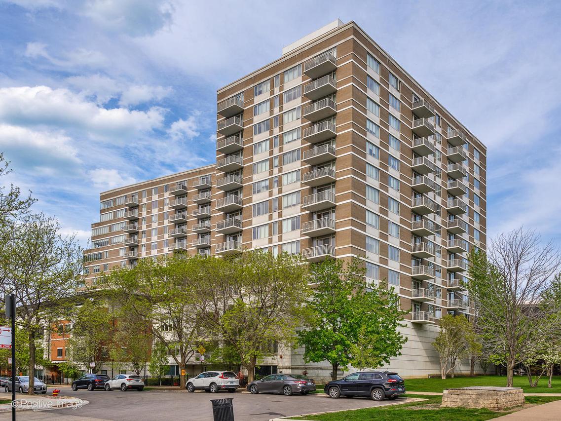 1515 S Prairie Ave. #1306, Chicago, IL 60605