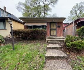 8746 S Princeton Ave., Chicago, IL 60620
