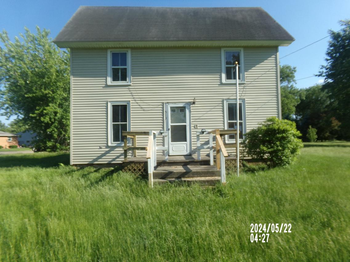 513 E 3rd St., Prophetstown, IL 61277