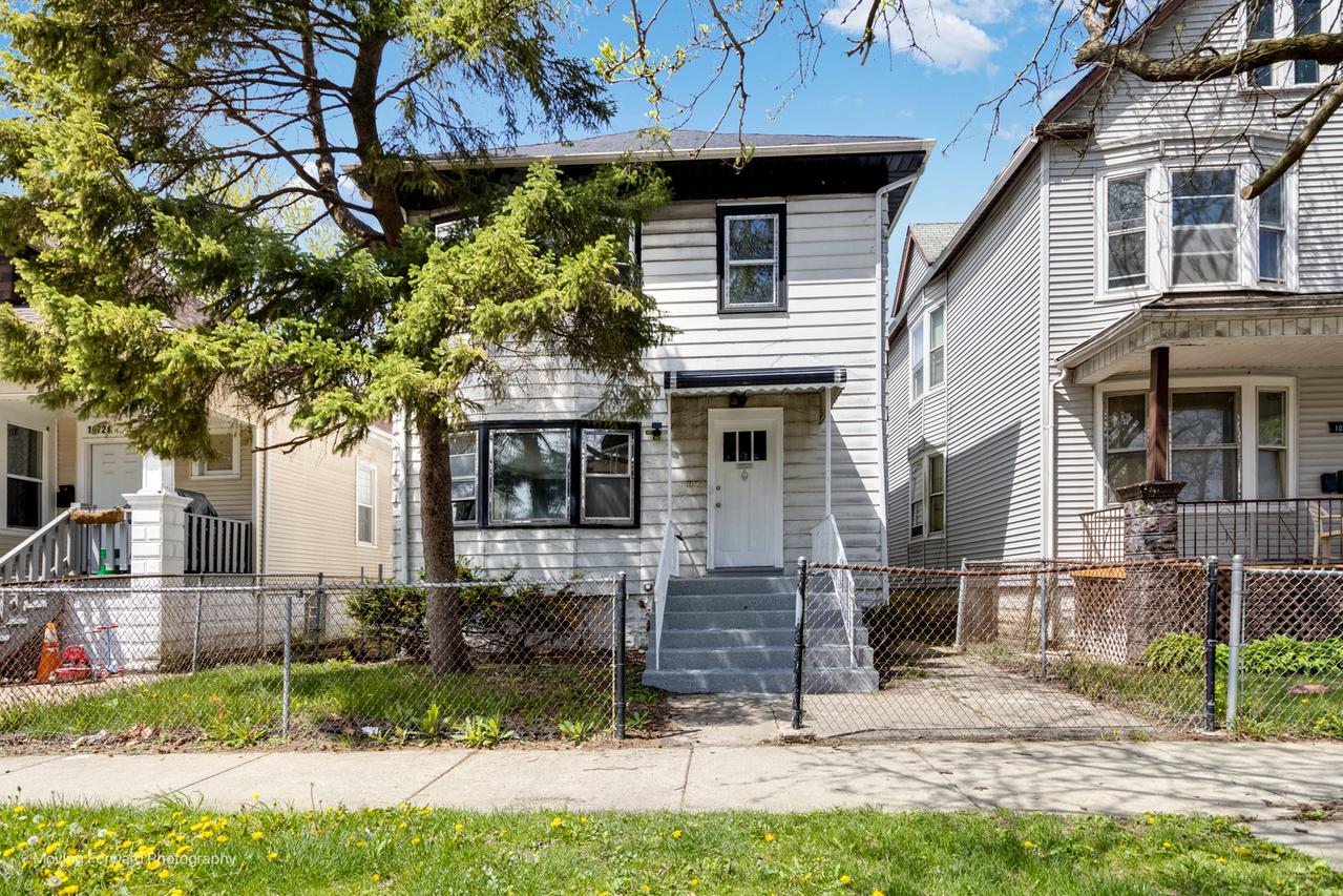 10722 S Prairie Ave., Chicago, IL 60628