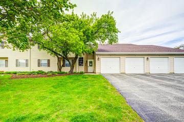 99 Gant Cir. #C, Streamwood, IL 60107