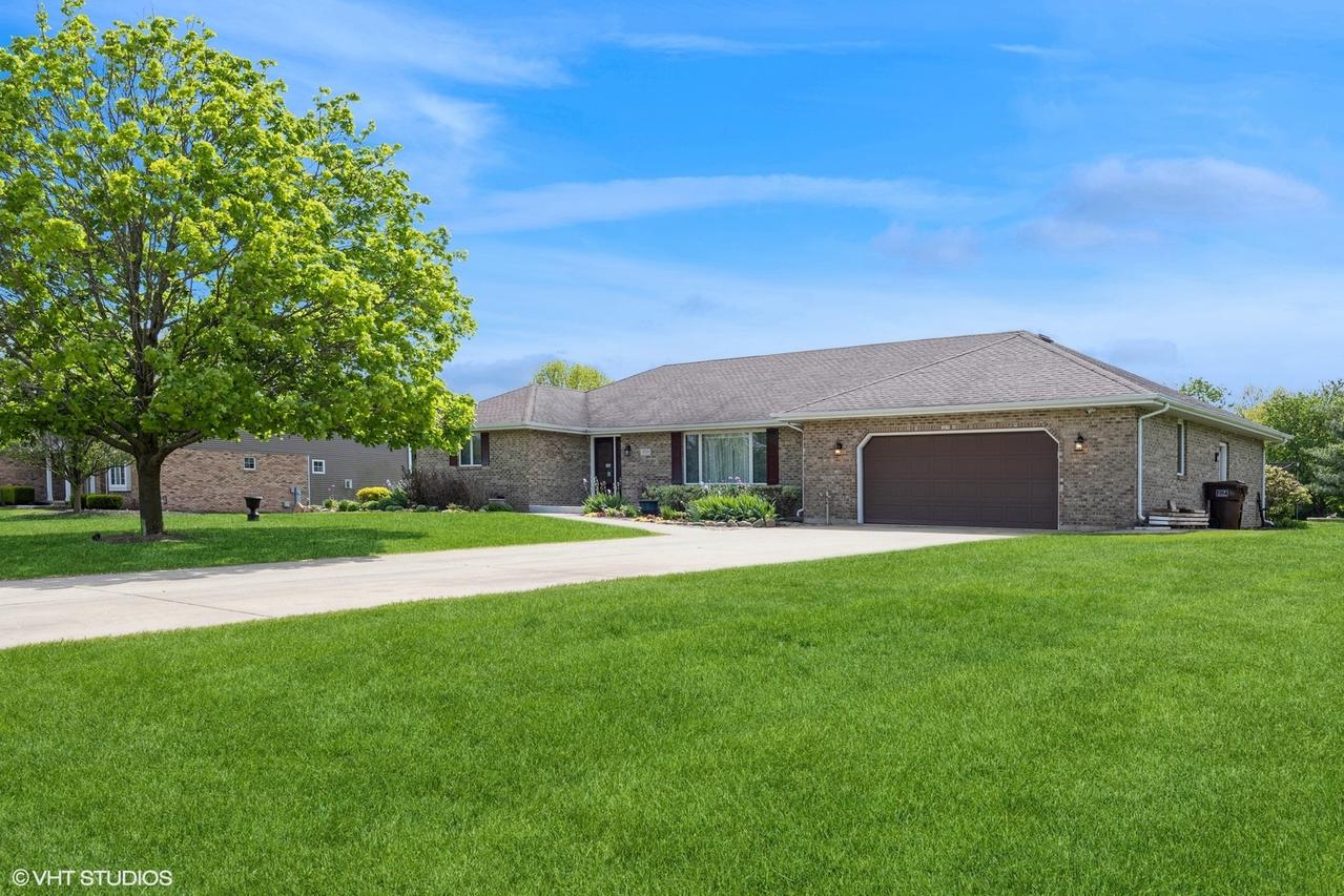 1759 Bellechase Dr., New Lenox, IL 60451
