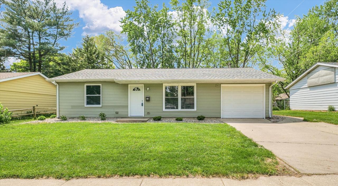 1501 Lincolnwood Dr., Urbana, IL 61802