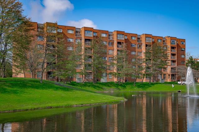 701 Forum Dr. #310, Glenview, IL 60025