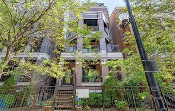 1047 W Monroe St. #2, Chicago, IL 60607