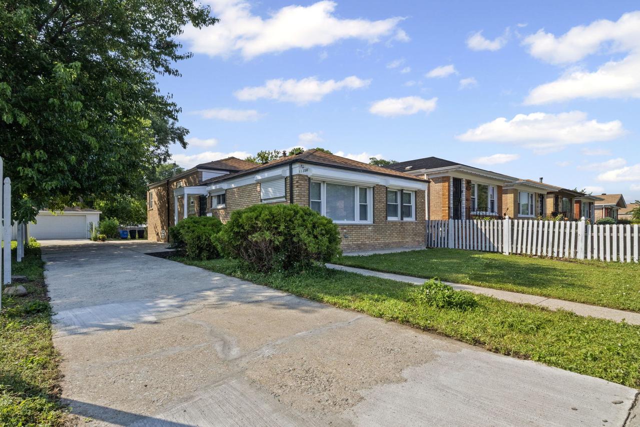 11350 S Vincennes St., Chicago, IL 60643