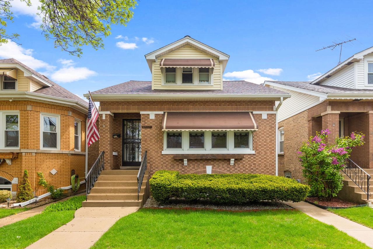 5819 N Markham Ave., Chicago, IL 60646