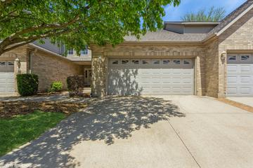 165 Mclaren Dr., Sycamore, IL 60178