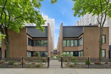 345 W Barry Ave. #8, Chicago, IL 60657