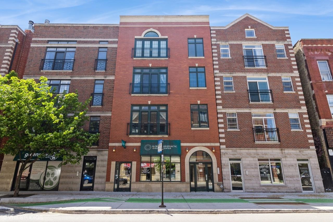 2051 W Belmont Ave. #1, Chicago, IL 60618