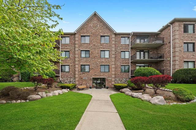 11035 Deblin Ln. #205, Oak Lawn, IL 60453
