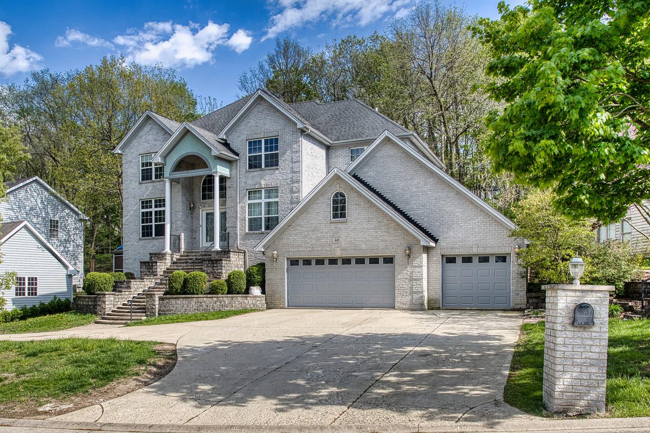440 Delaware Cir., Bolingbrook, IL 60440