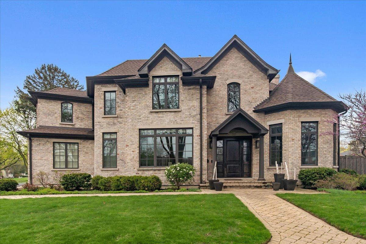 1722 Sunset Rd., Highland Park, IL 60035