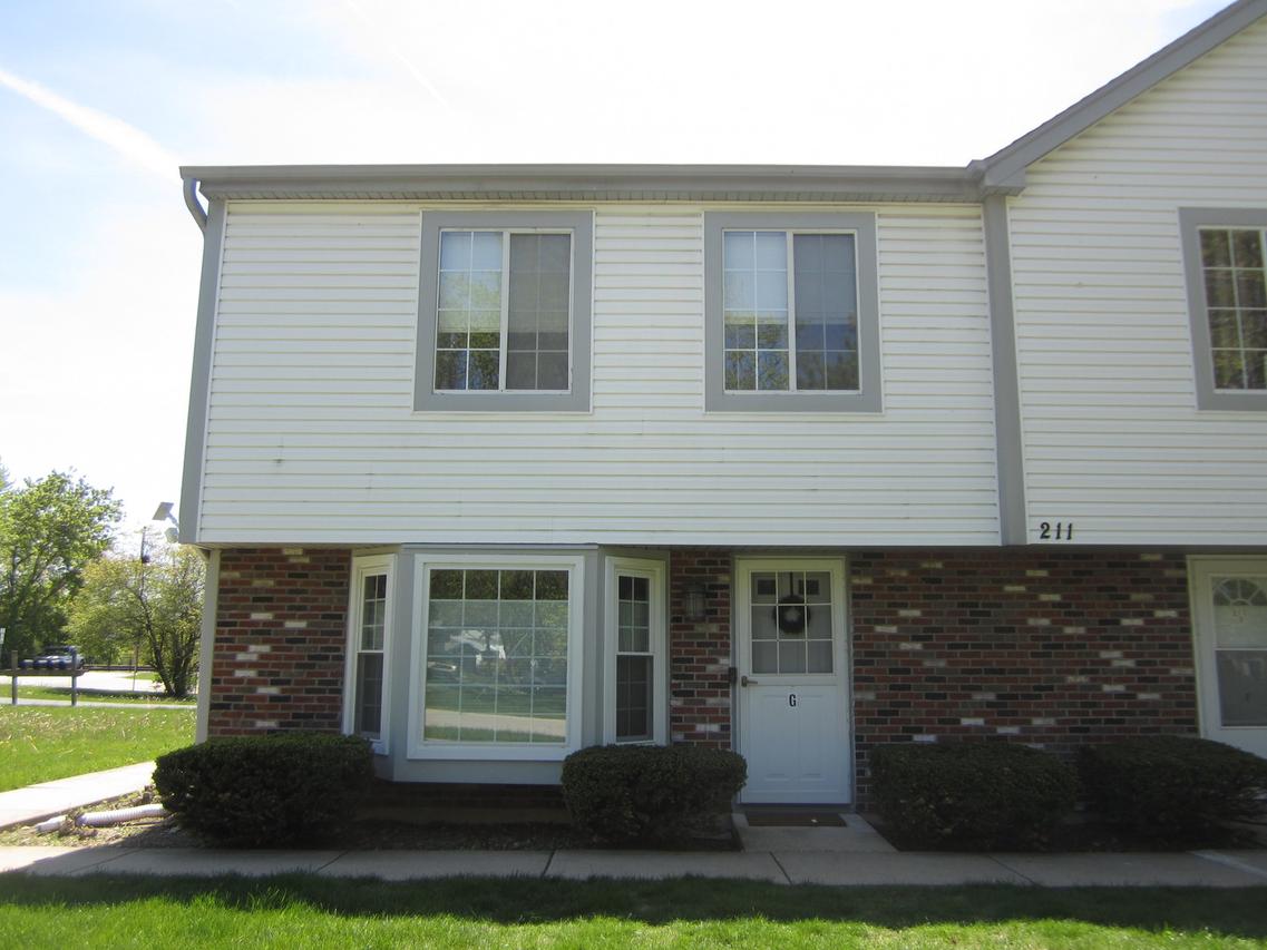 211 E Oneida Ave. #G, Bartlett, IL 60103