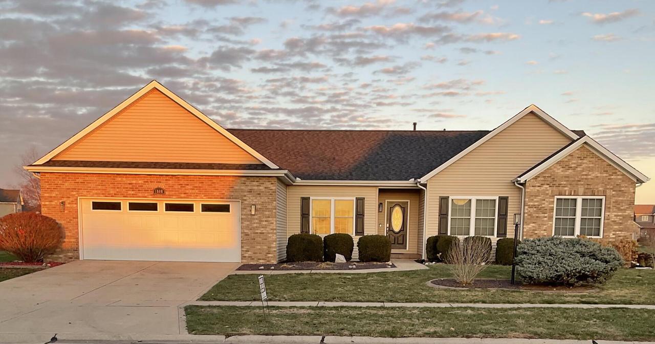 1808 S Orchard Dr., Mahomet, IL 61853