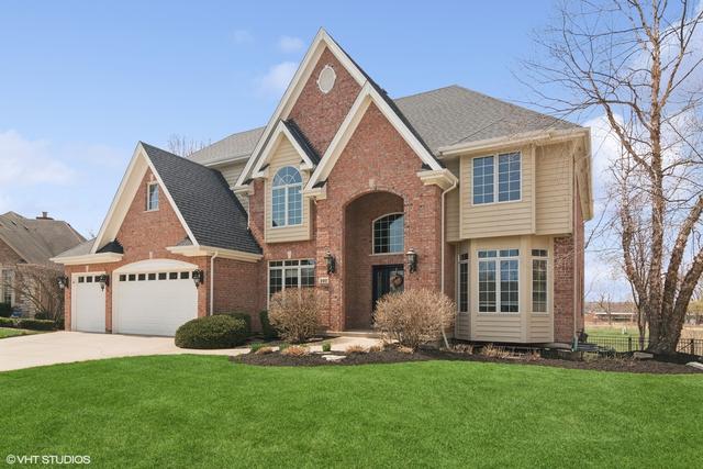101 Lucy Ct., Lake Zurich, IL 60047
