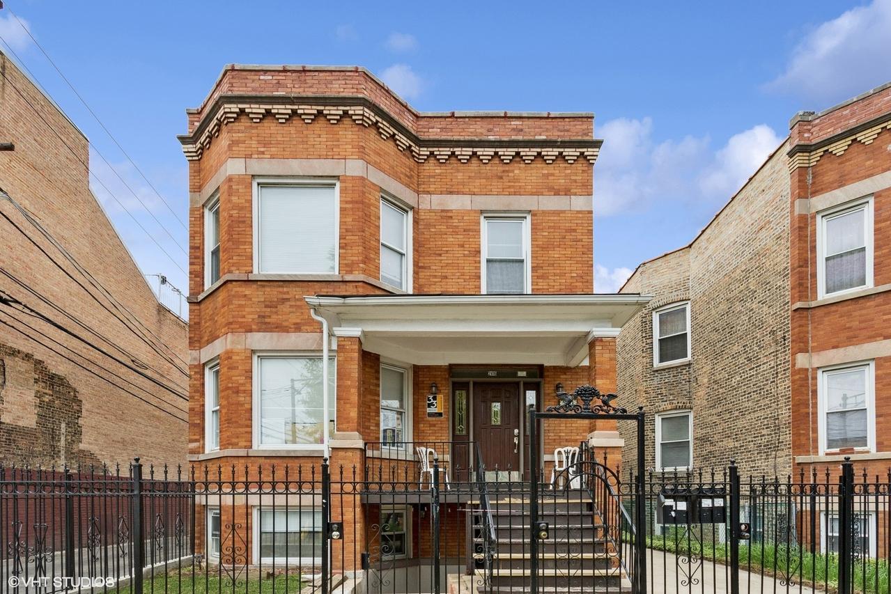 2416 N Avers Ave., Chicago, IL 60647