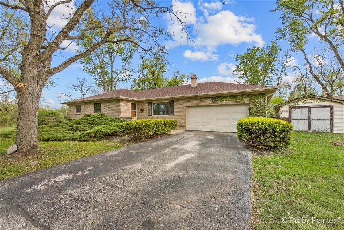278 W Richton Rd., Crete, IL 60417