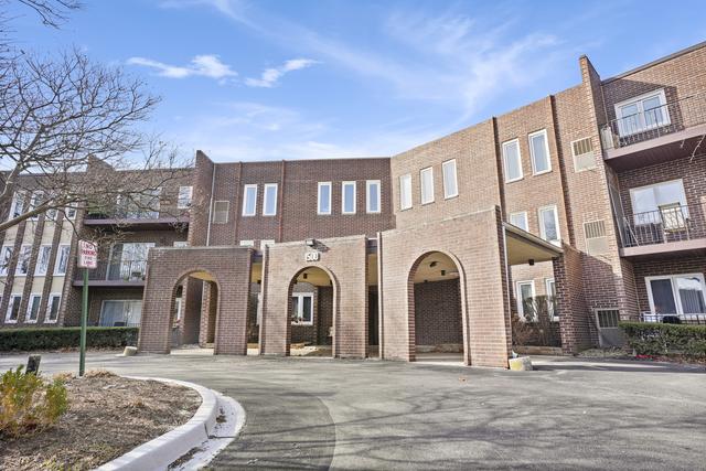 1500 Sandstone Dr. #314, Wheeling, IL 60090