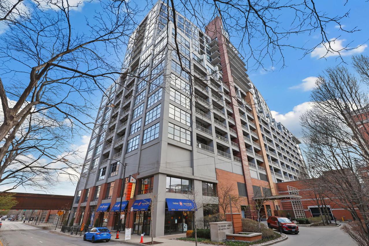1530 S State St. #1128, Chicago, IL 60605