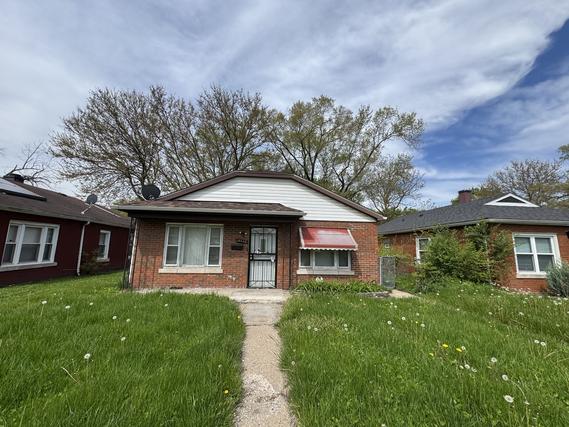 New Homes with a Master Bedroom on the 1st Floor in Dolton: May 3rd to May 9th