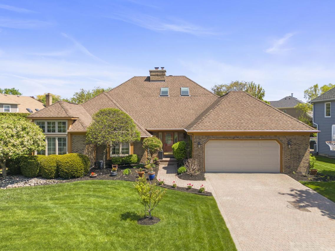 178 Hawkins Cir., Wheaton, IL 60189