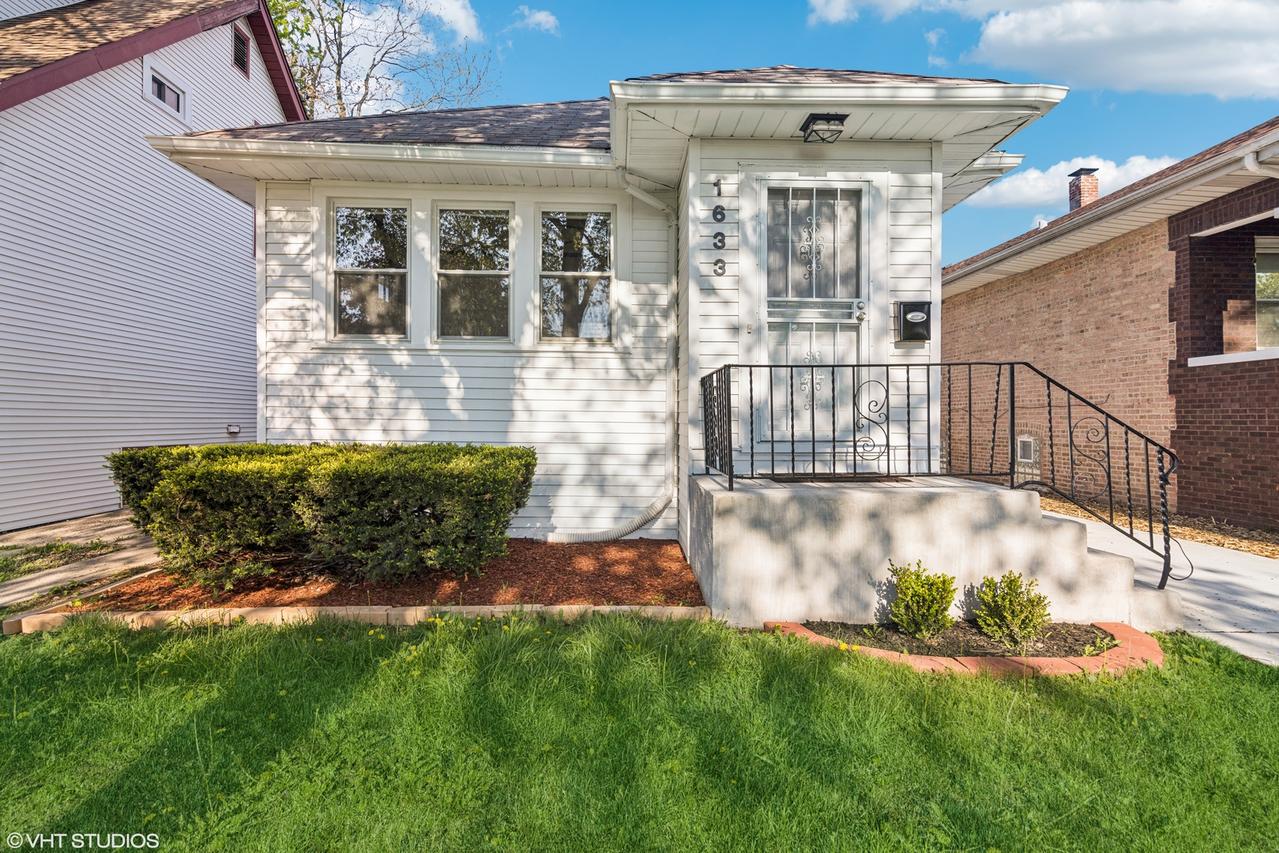 1633 S 18th Ave., Maywood, IL 60153
