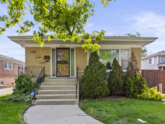 15133 Madison Ave., Dolton, IL 60419