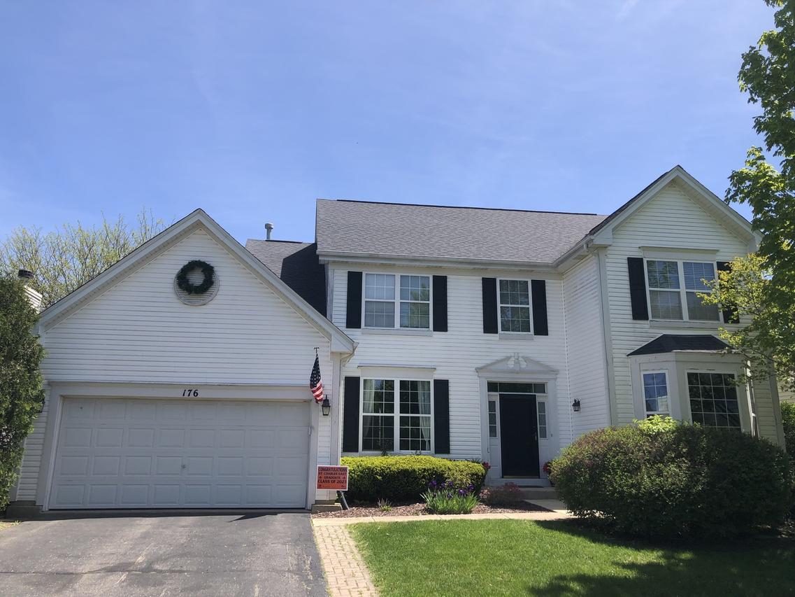 176 Renaux Blvd., St. Charles, IL 60175