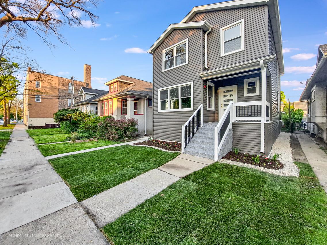 1179 S Taylor Ave., Oak Park, IL 60304
