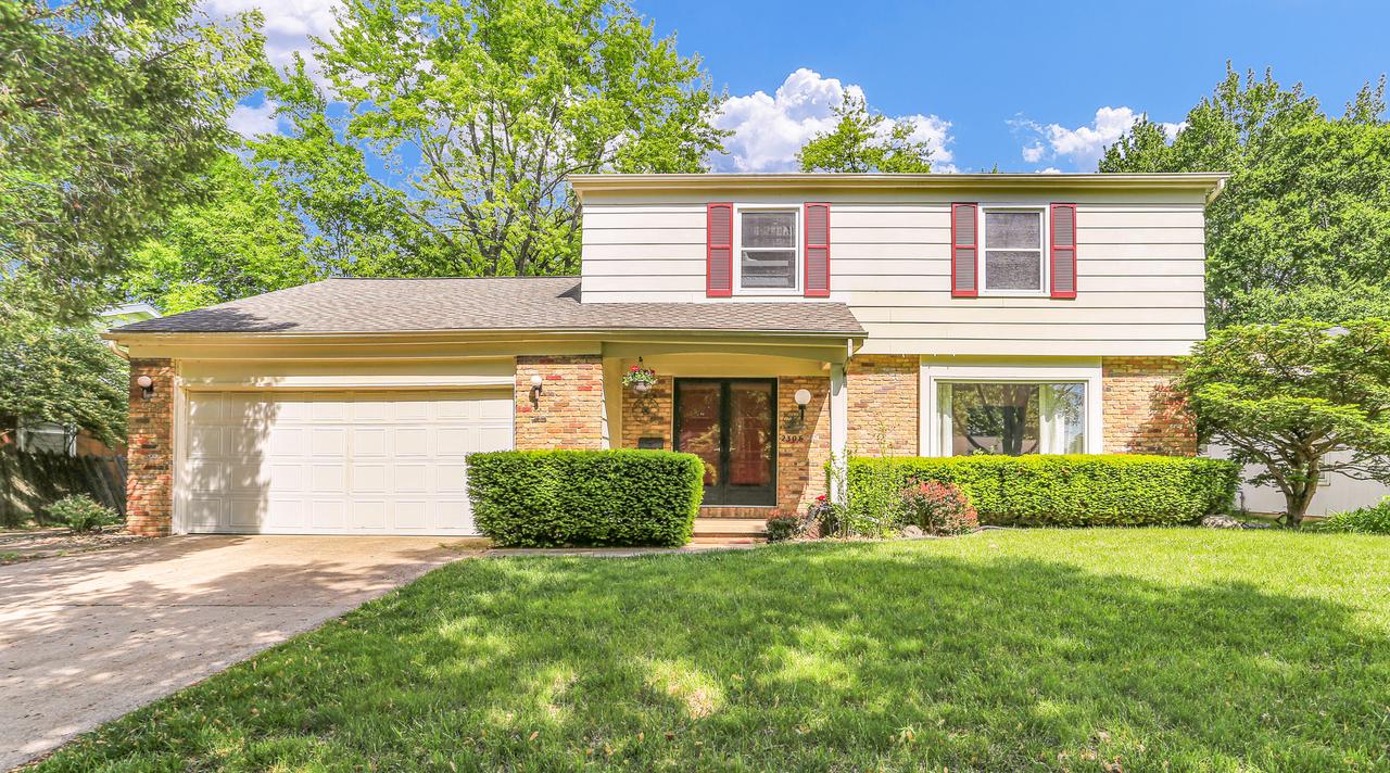 2306 Pond St., Urbana, IL 61801