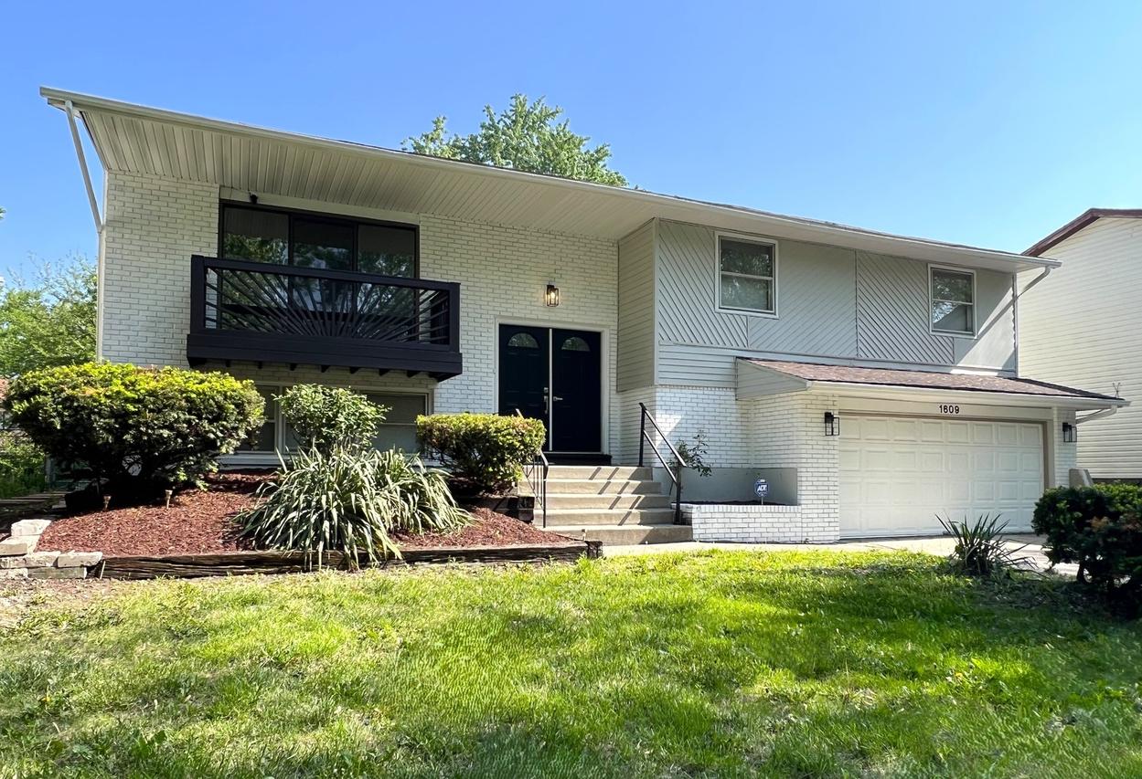 1609 217th Pl., Sauk Village, IL 60411