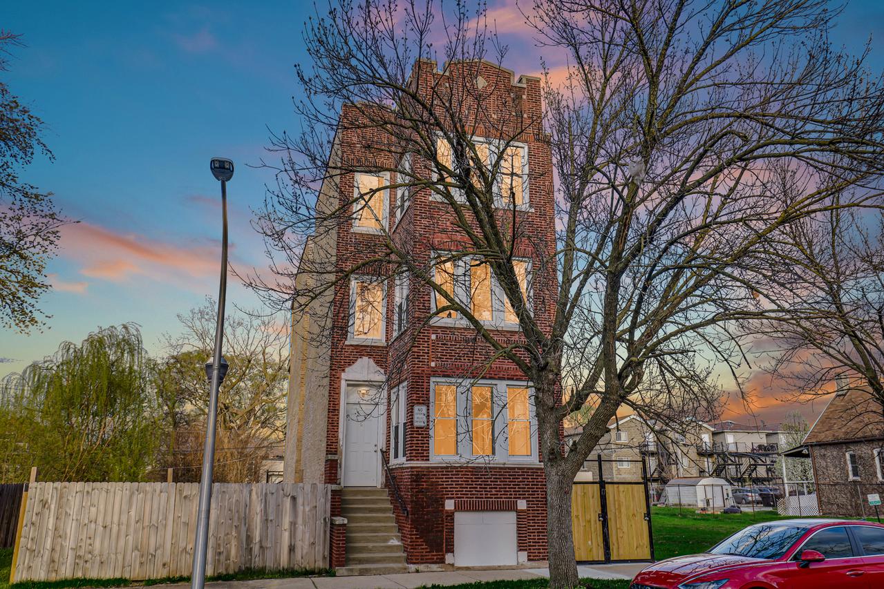 1315 S Kolin Ave., Chicago, IL 60623