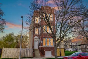 1315 S Kolin Ave., Chicago, IL 60623