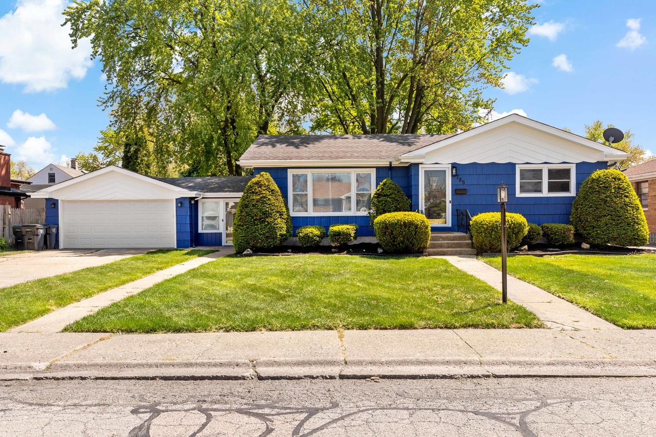 785 E 164th St., South Holland, IL 60473