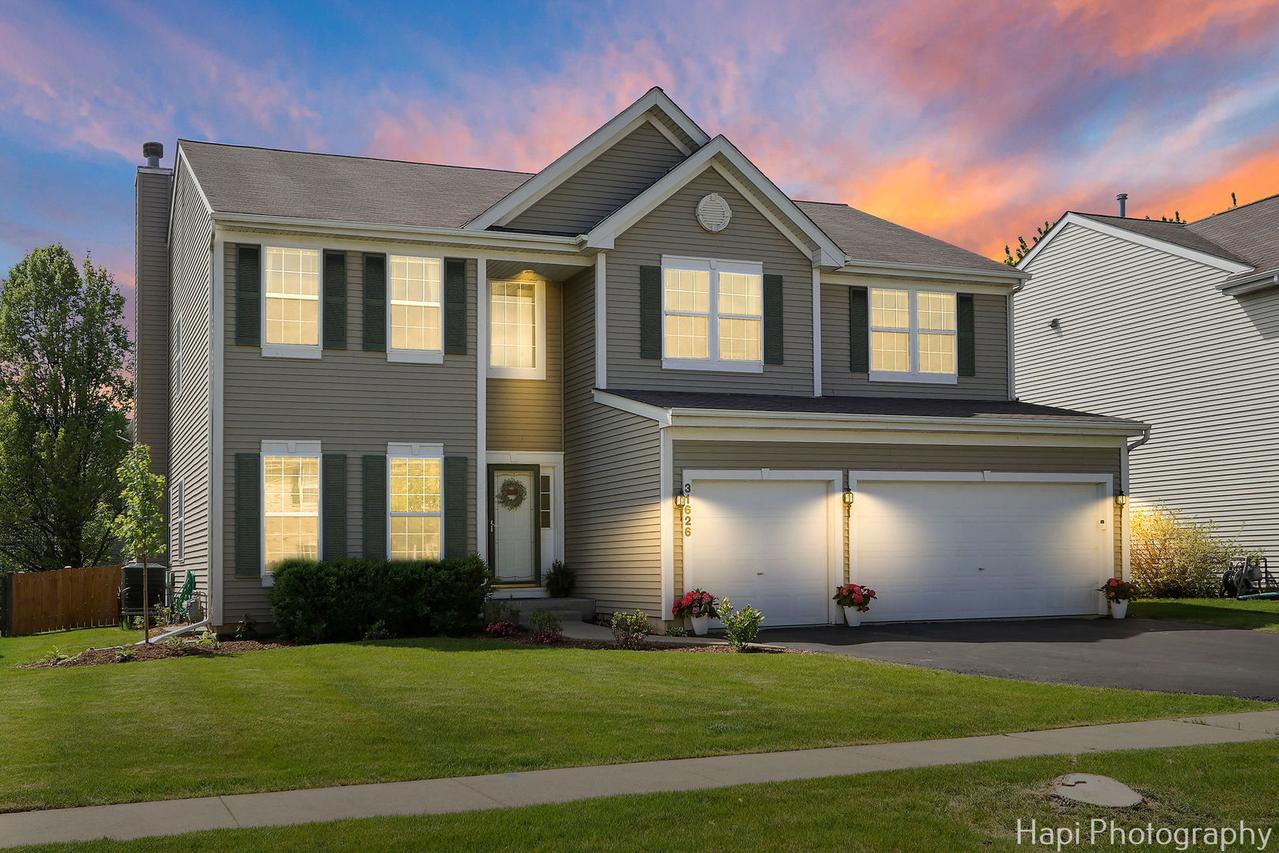31626 N Clearwater Dr., Lakemoor, IL 60051