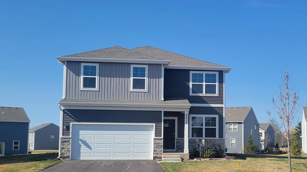 6909 Willow Dr., Wonder Lake, IL 60097