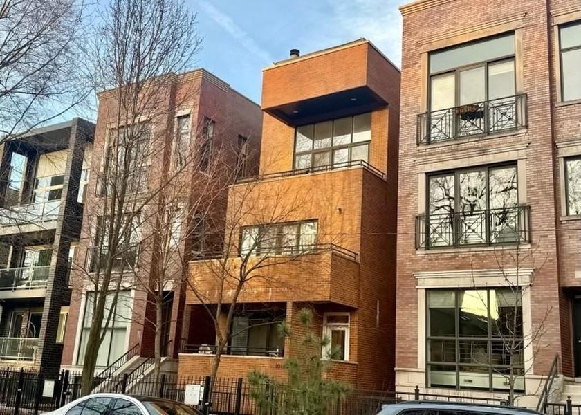 1018 N Honore Ave. #C, Chicago, IL 60622