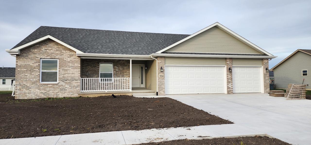 524 Lloyd Dr., Dwight, IL 60420