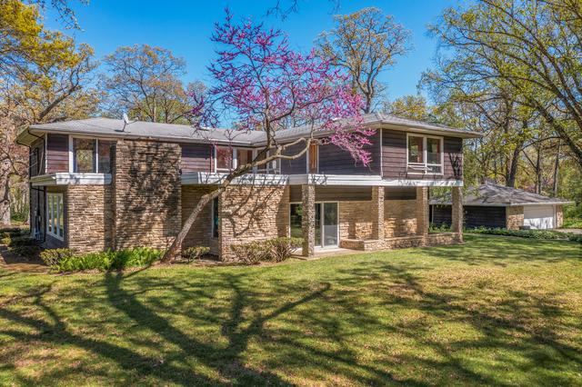 1N341 Indian Knoll Rd., West Chicago, IL 60185