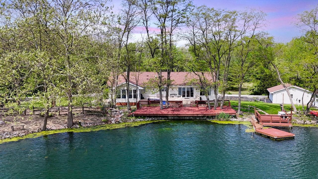 59 Vj Dr., Oakwood, IL 61858