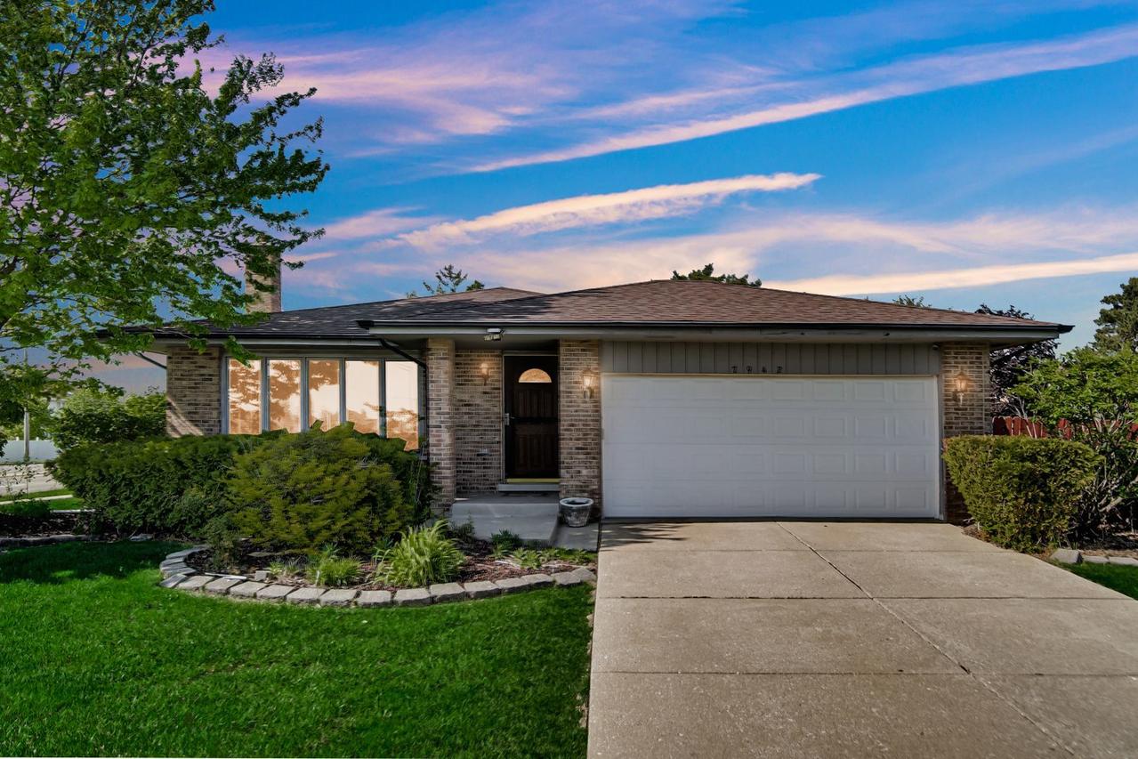 7942 161st St., Tinley Park, IL 60477